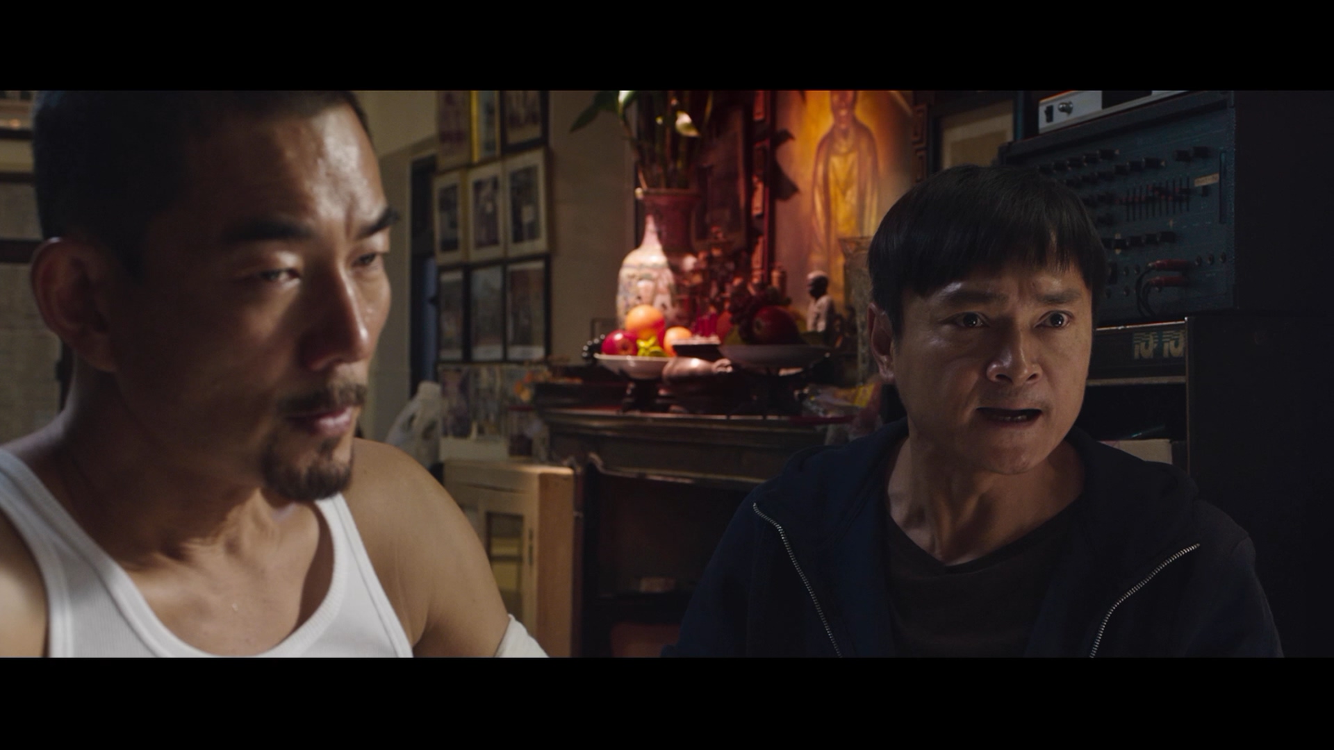 黄凯森的写真-《樹大招風》