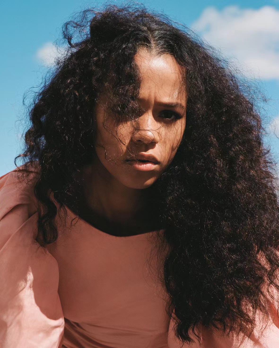 泰勒·拉塞尔的写真