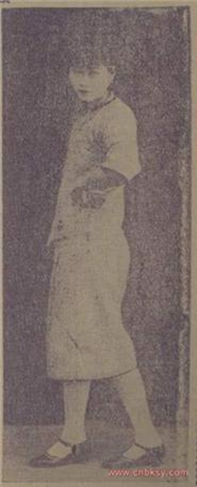 张玲君的写真-联益之友1930 年第16...