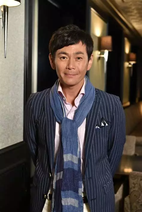 远藤章造的写真