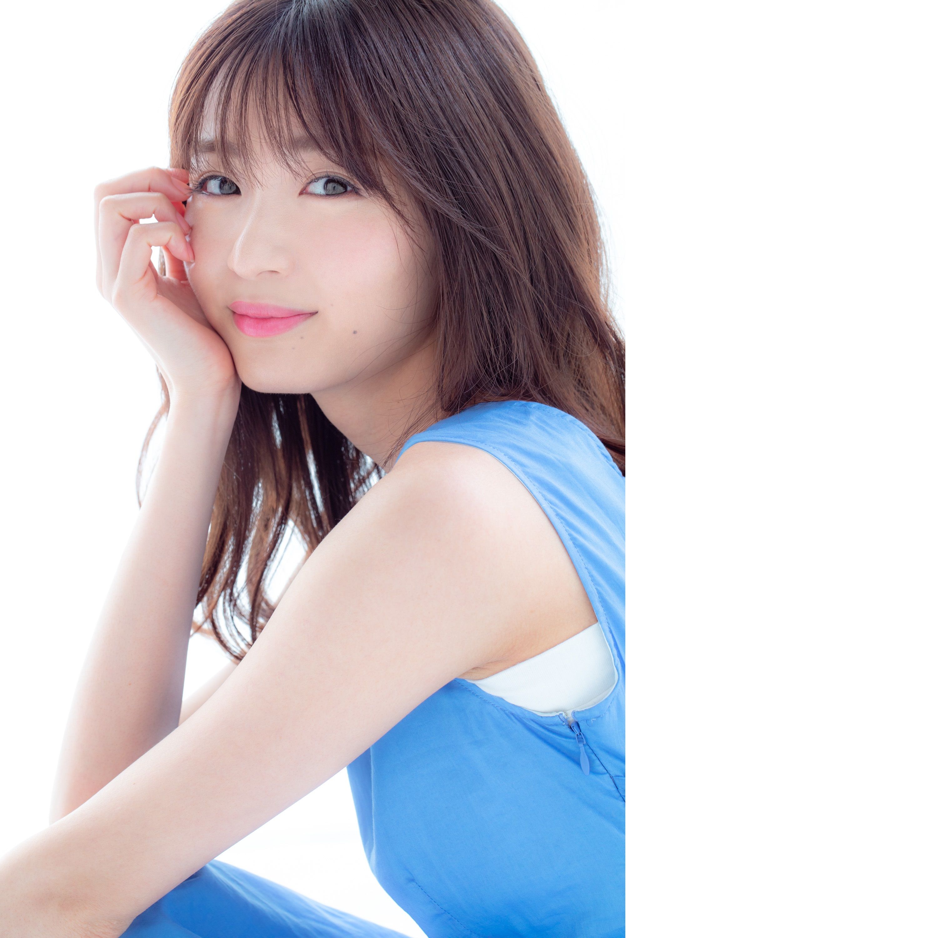 冈崎纱绘的写真