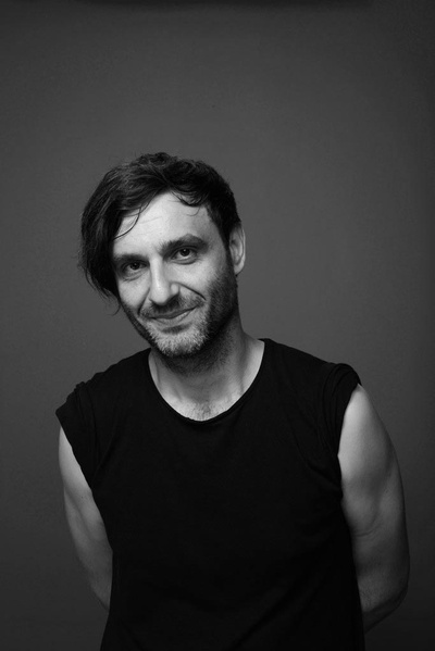 亚历桑多罗·阿万纳斯的写真