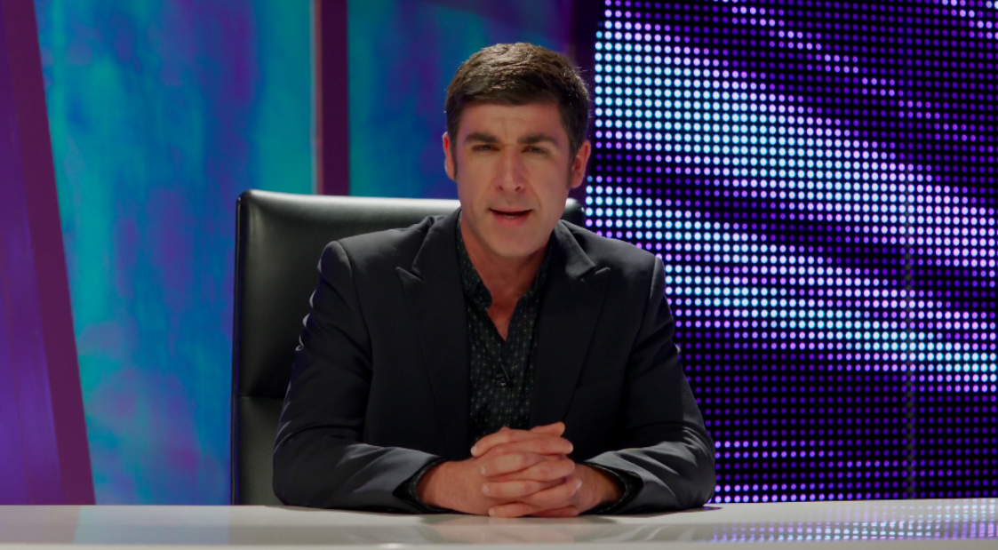 詹姆斯·兰斯的写真-2013《黑镜》S02E03...