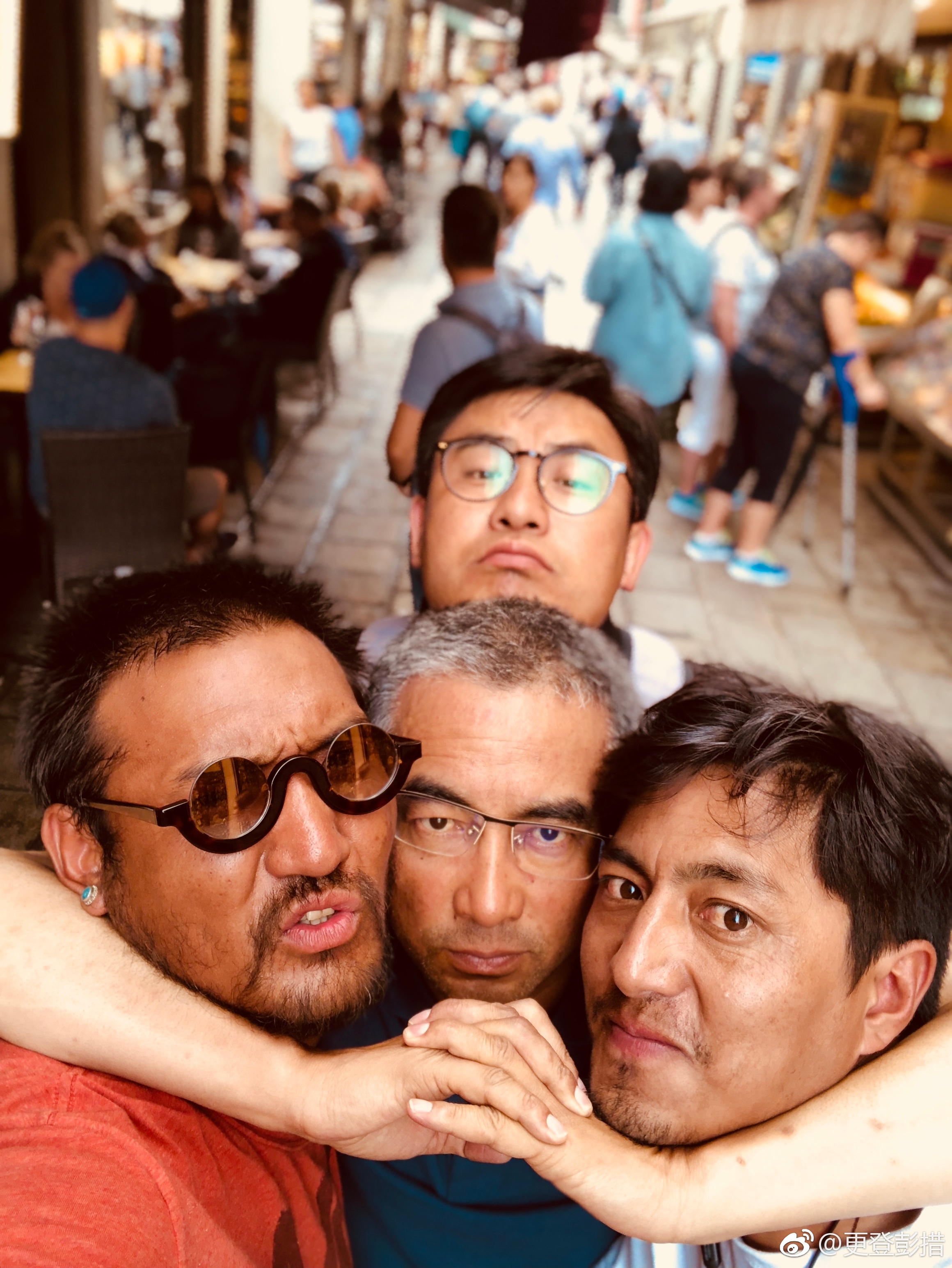 更登彭措的写真