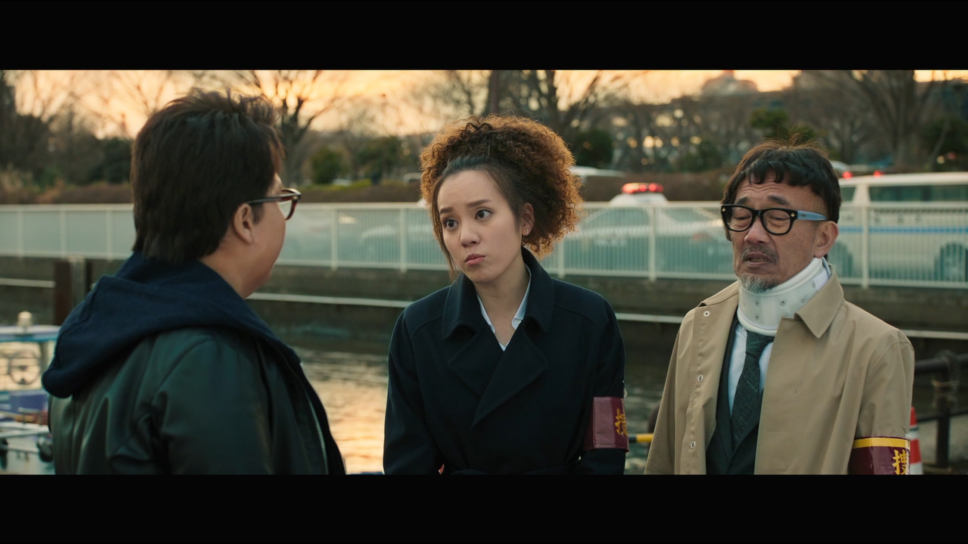 湛琪清的写真-《肥龍過江》