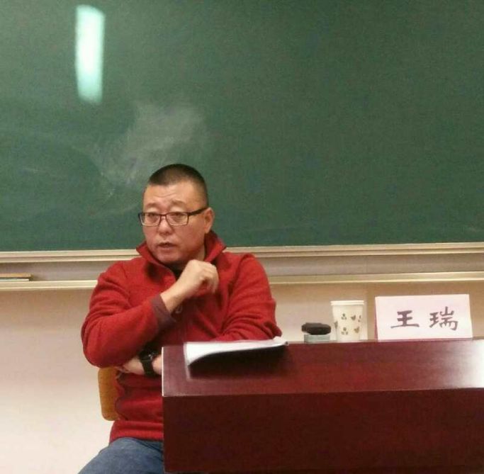 王瑞的写真-https://www.sohu.co...