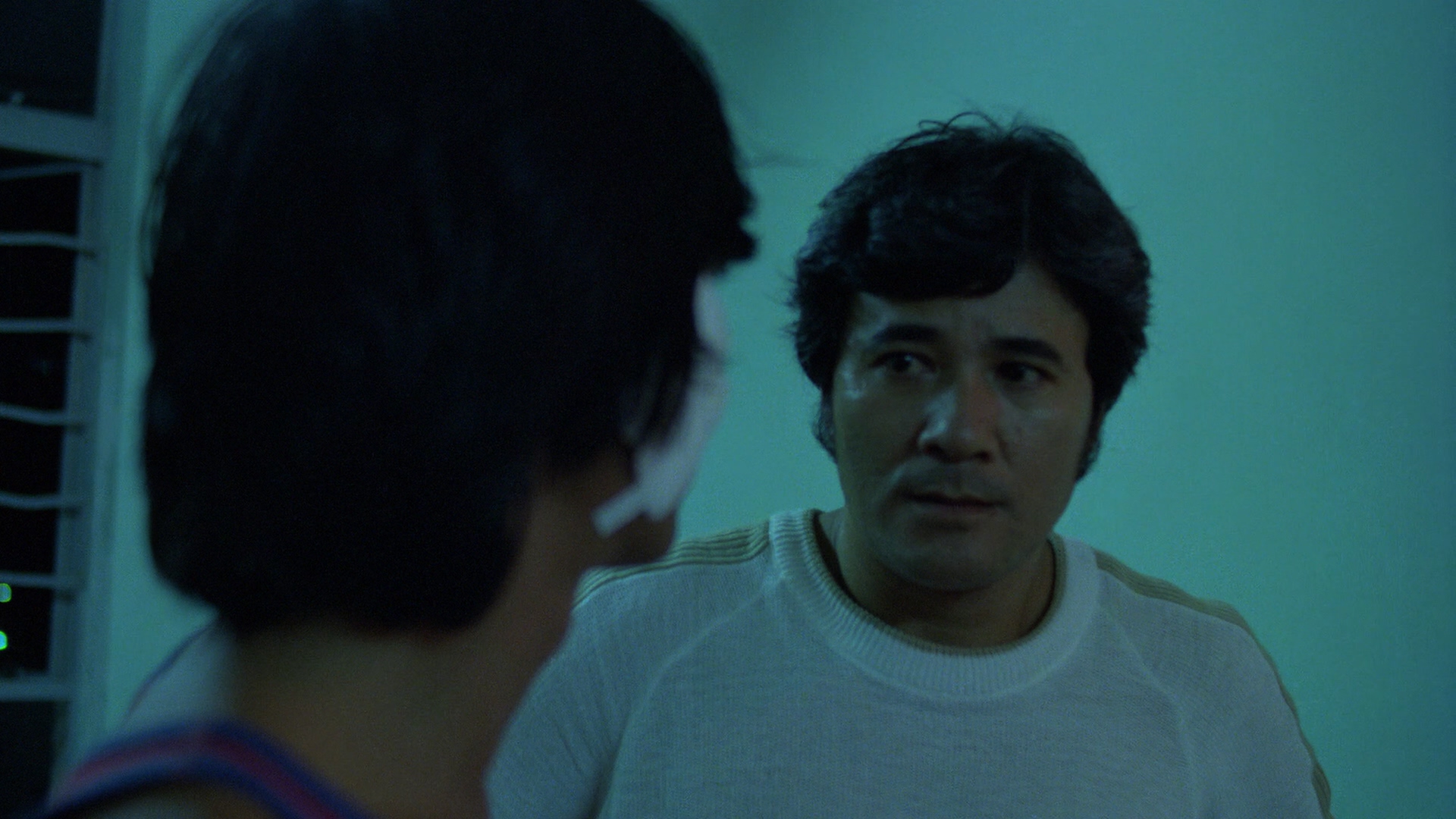 嘉伦的写真-《邊緣人》