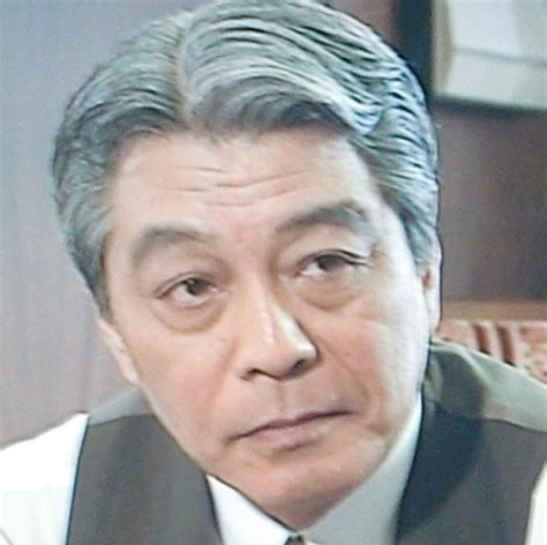 胜部演之的写真