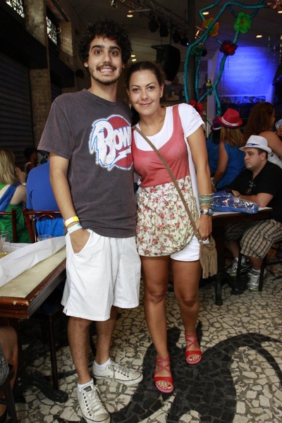 法比乌娜·那西门托的写真