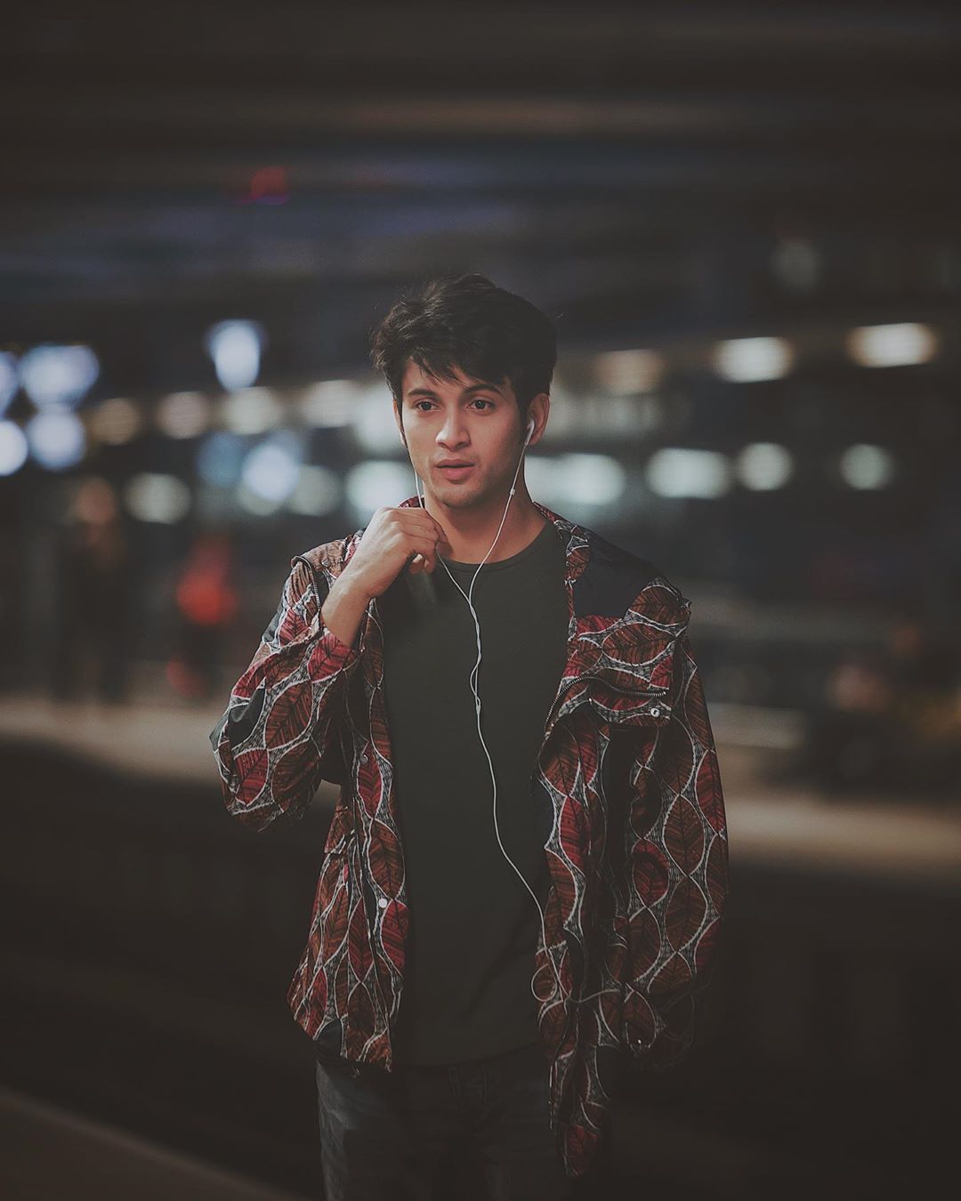 罗特·萨拉夫的写真