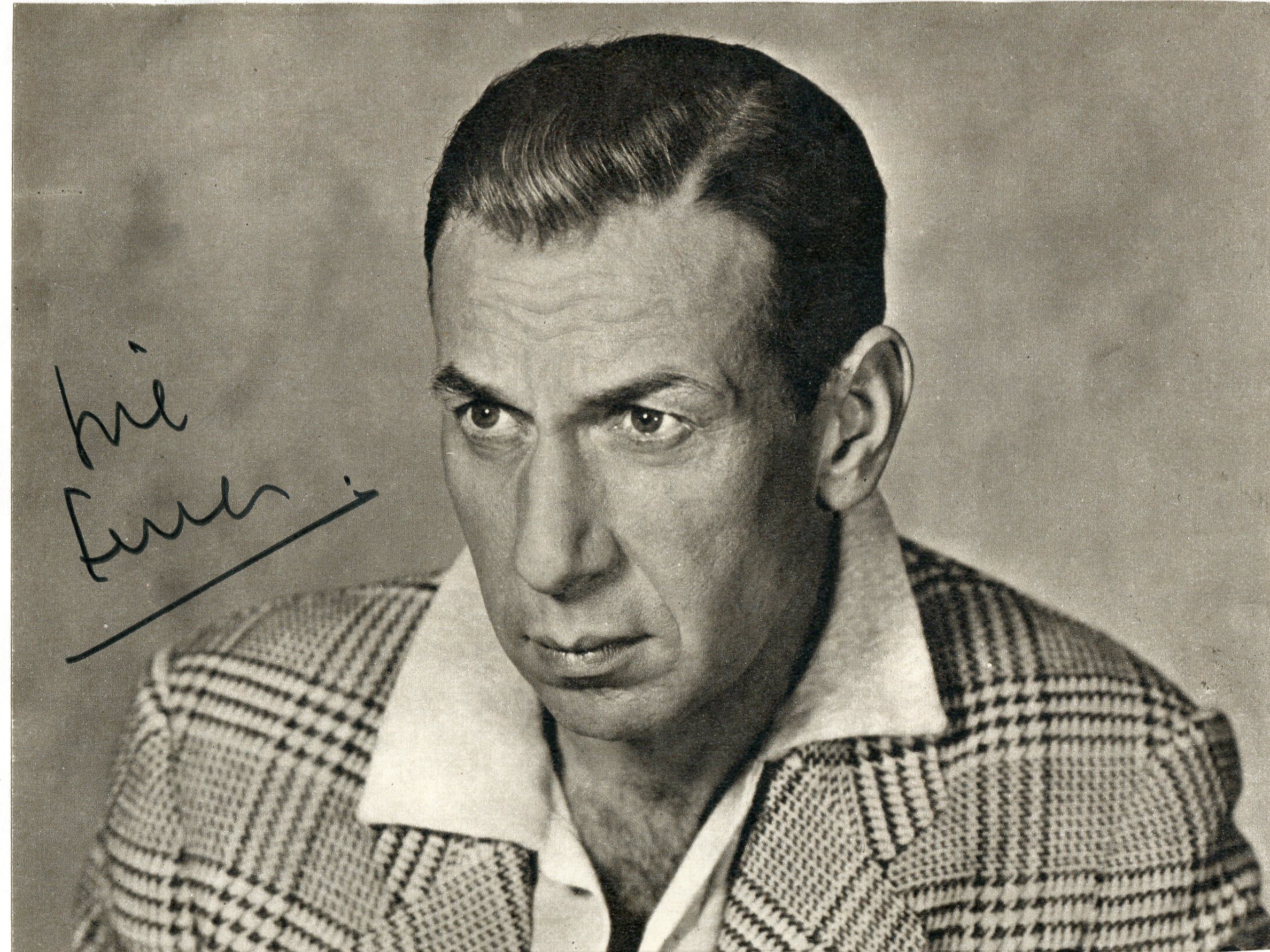 何塞·费勒的写真