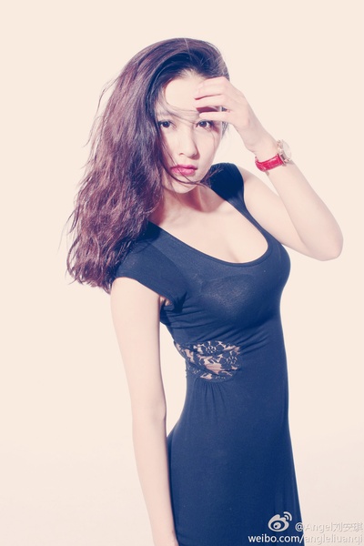 刘安琪的写真-刘安琪 Anqi Liu