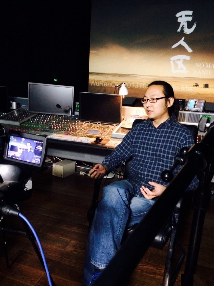 王钢的写真-https://107cine.com/st...