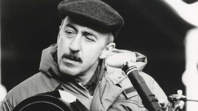 奥塔·埃索里亚尼的写真