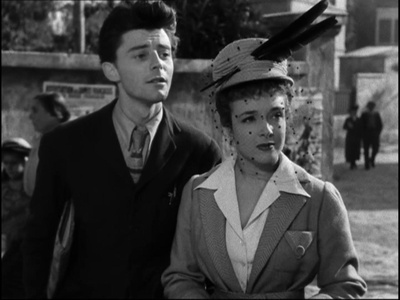 米切林内·普雷斯利的写真