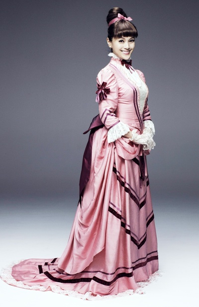 牧濑里穗的写真-舞台「コンダーさんの...