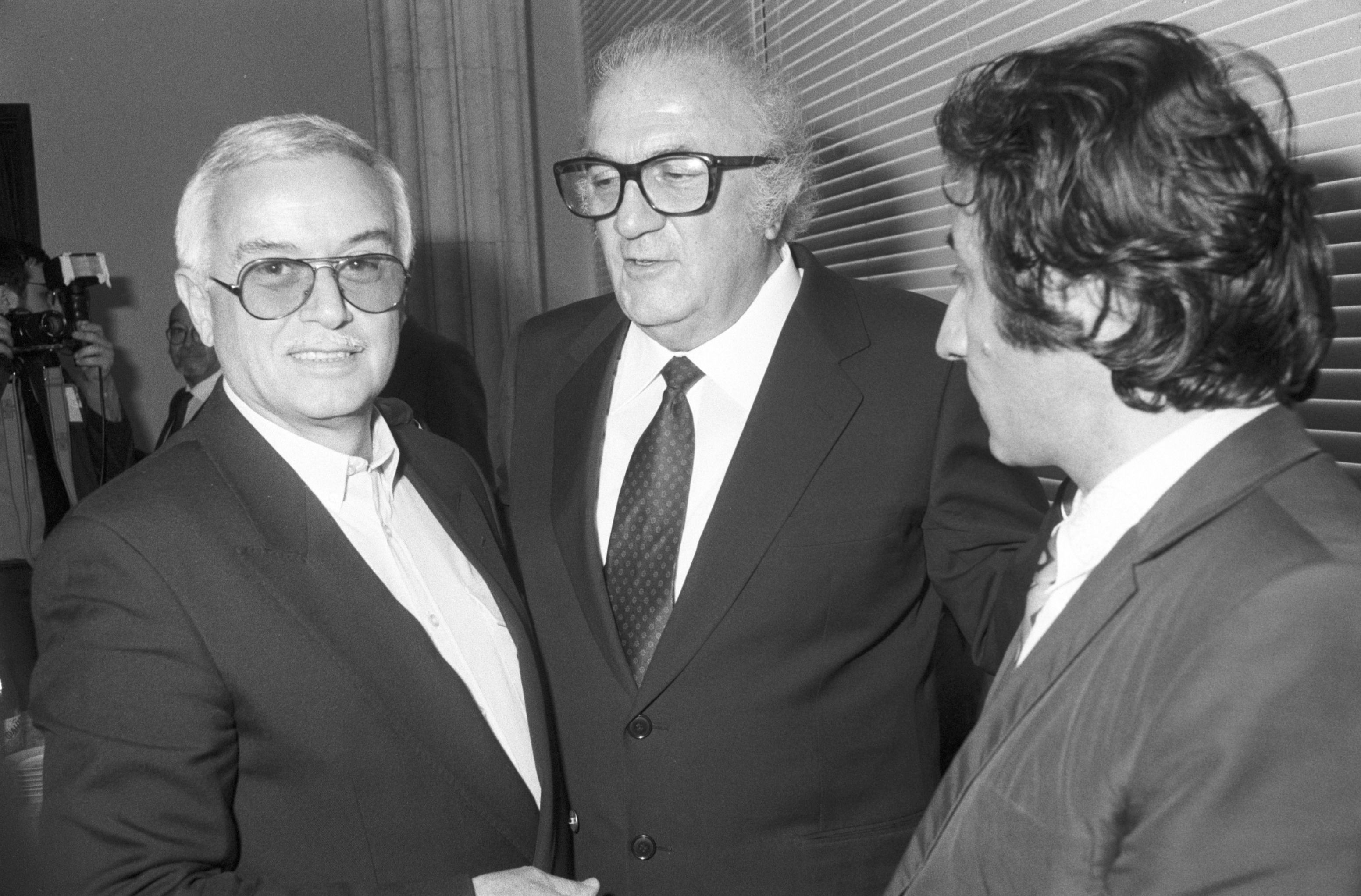 钦吉兹·阿布拉泽的写真-阿布拉泽和费里尼