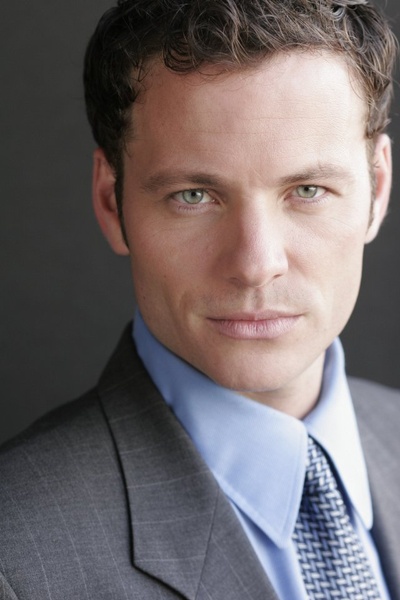 迈克尔·罗德里克的写真