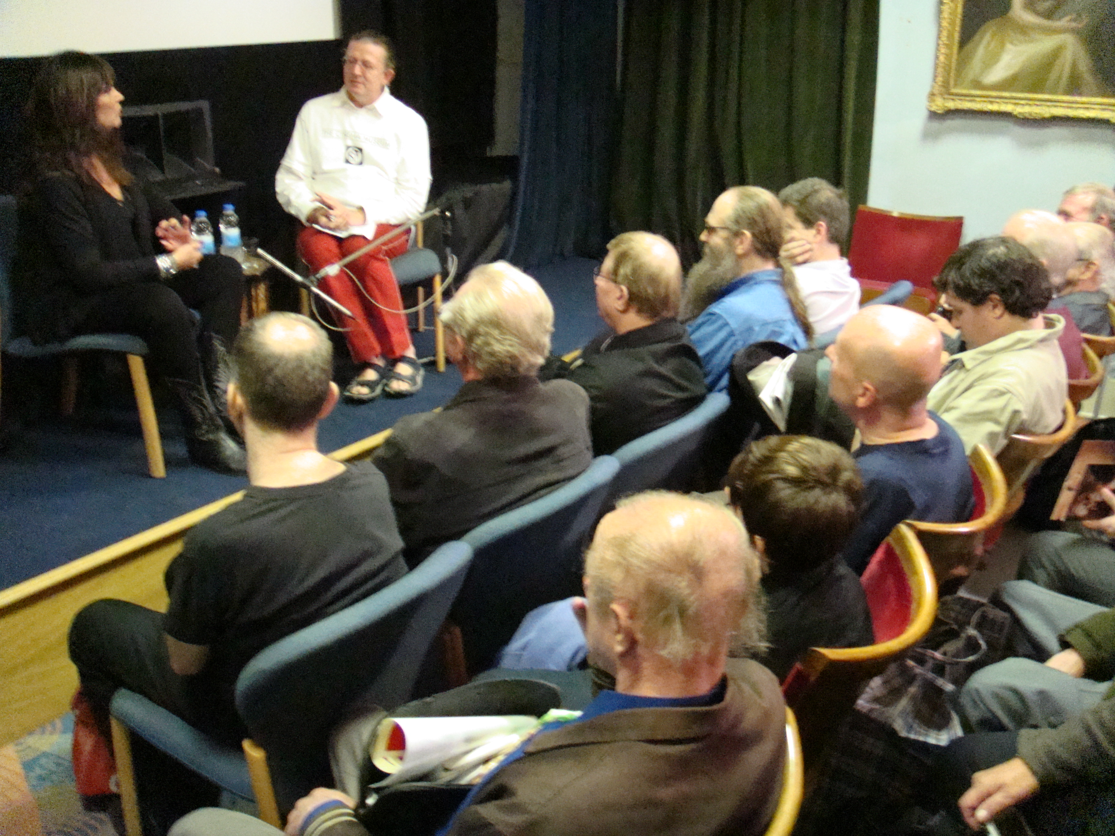 卡罗琳·莫罗的写真