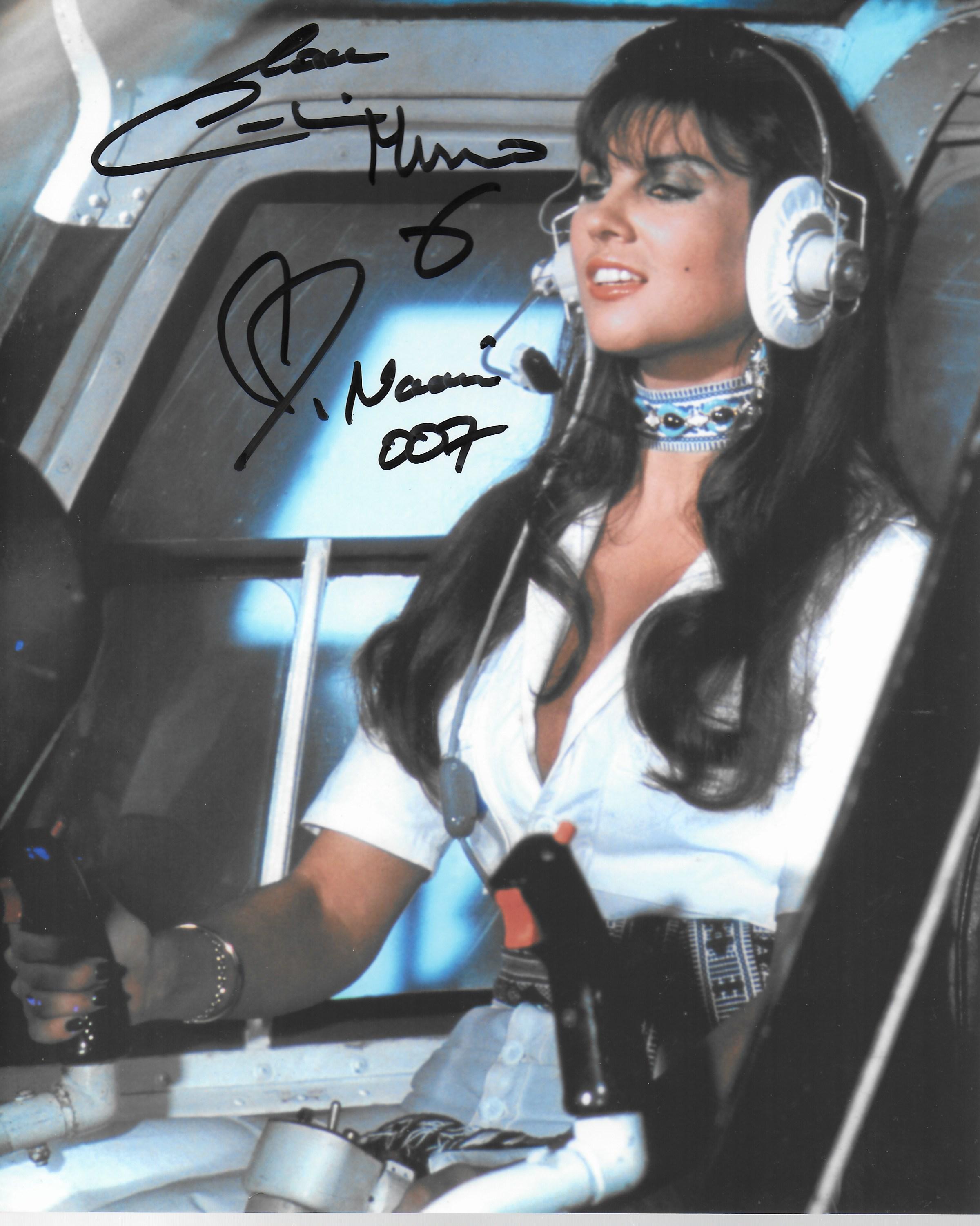 卡罗琳·莫罗的写真