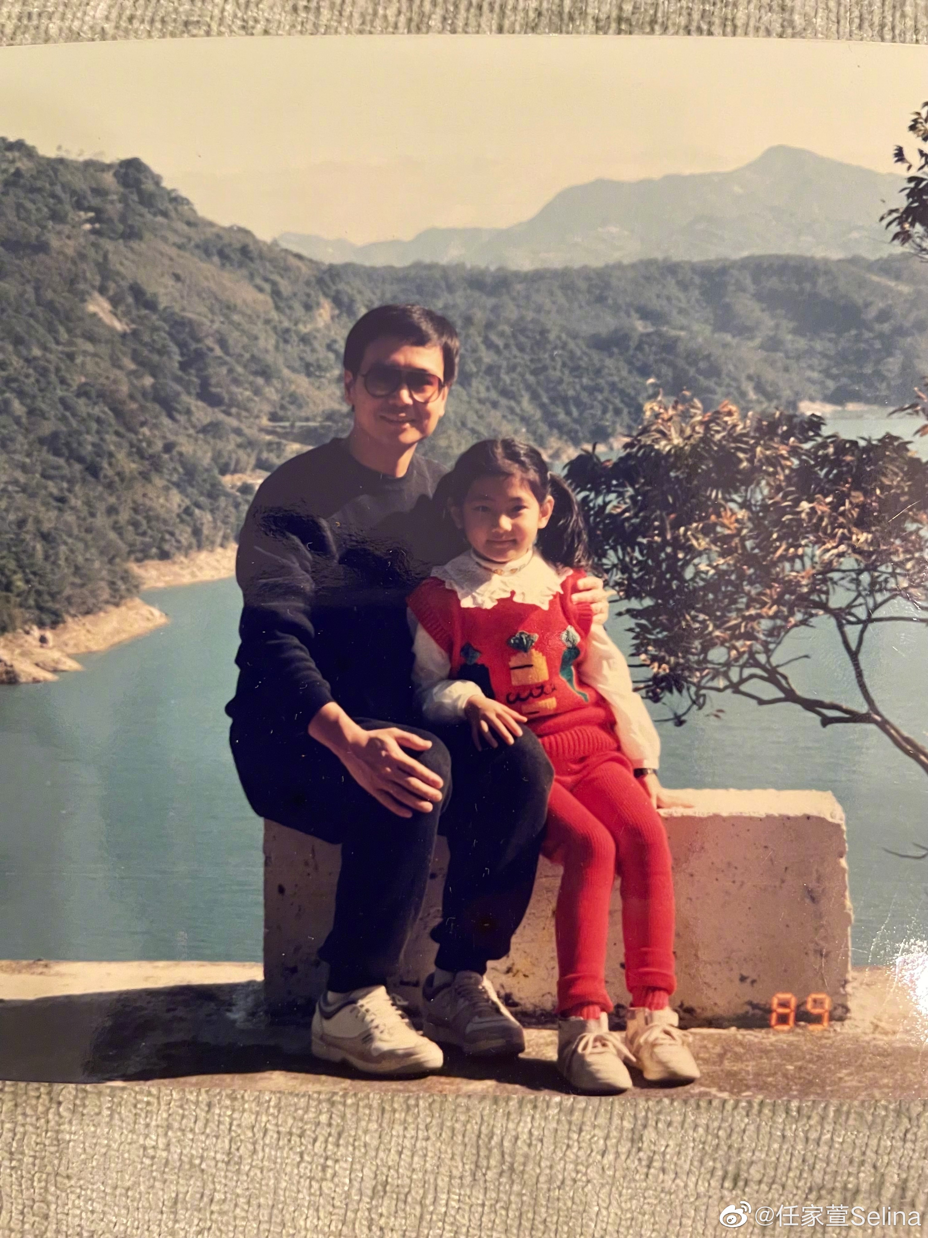 任家萱的写真-https://weibo.com/175...