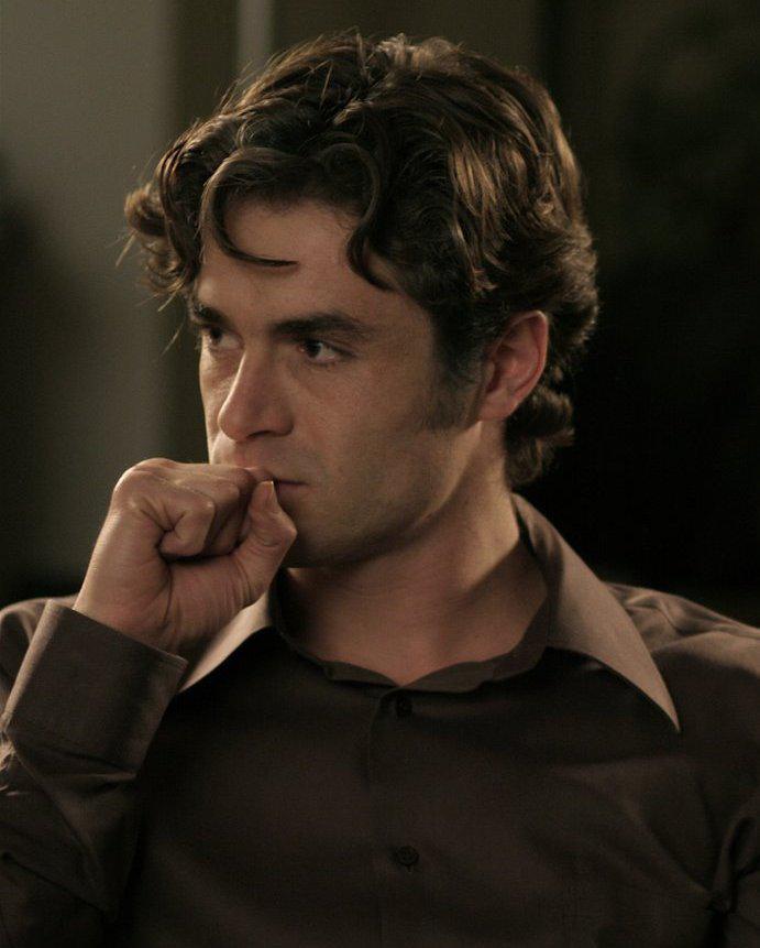 亚尼克·雷乃的写真