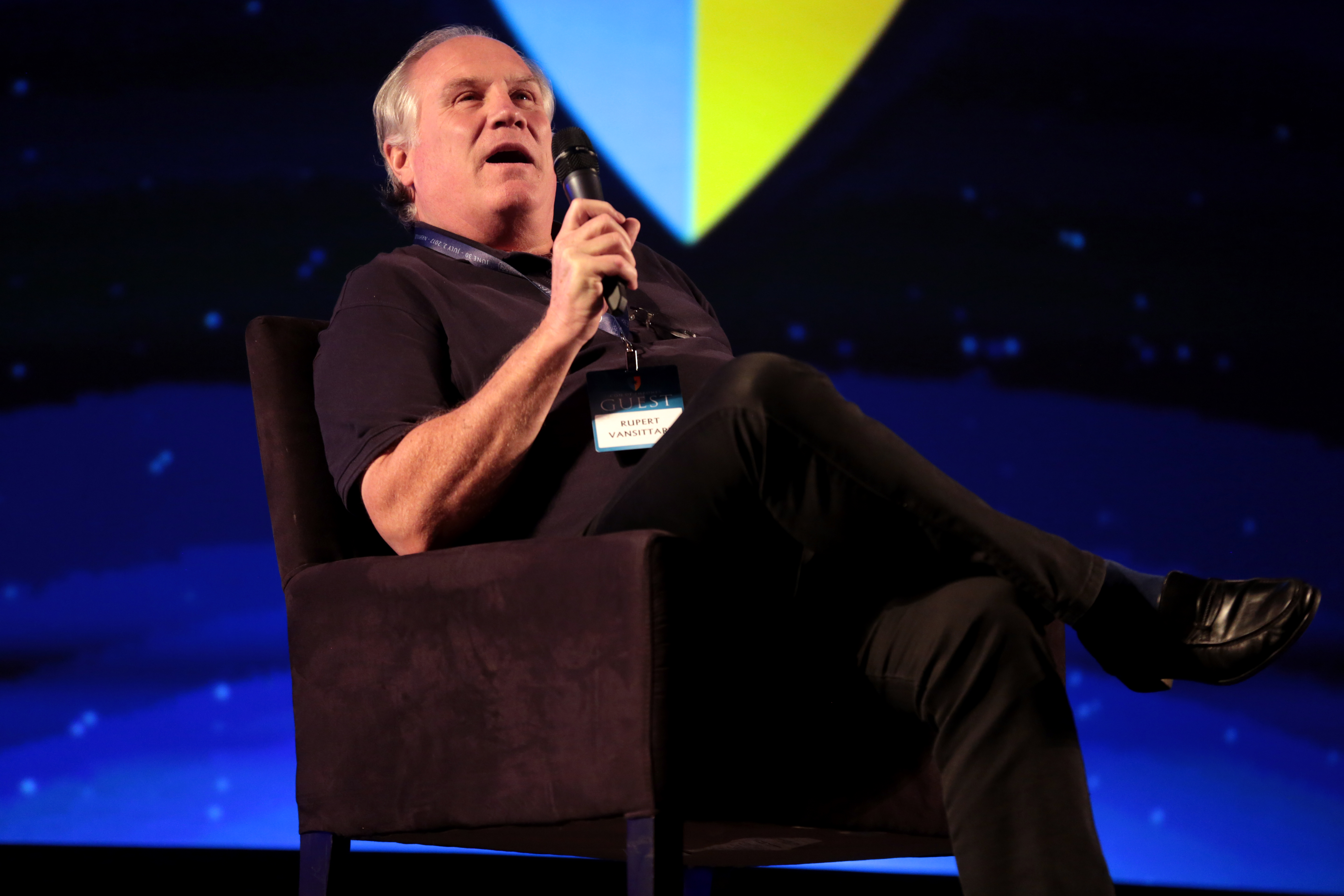 鲁珀特·范西塔特的写真