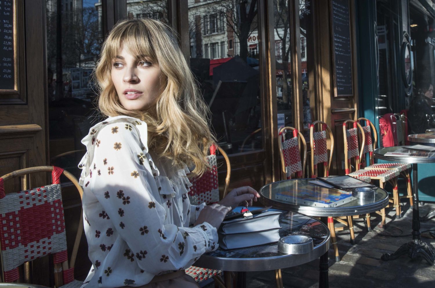  斯维娃·阿维蒂的写真