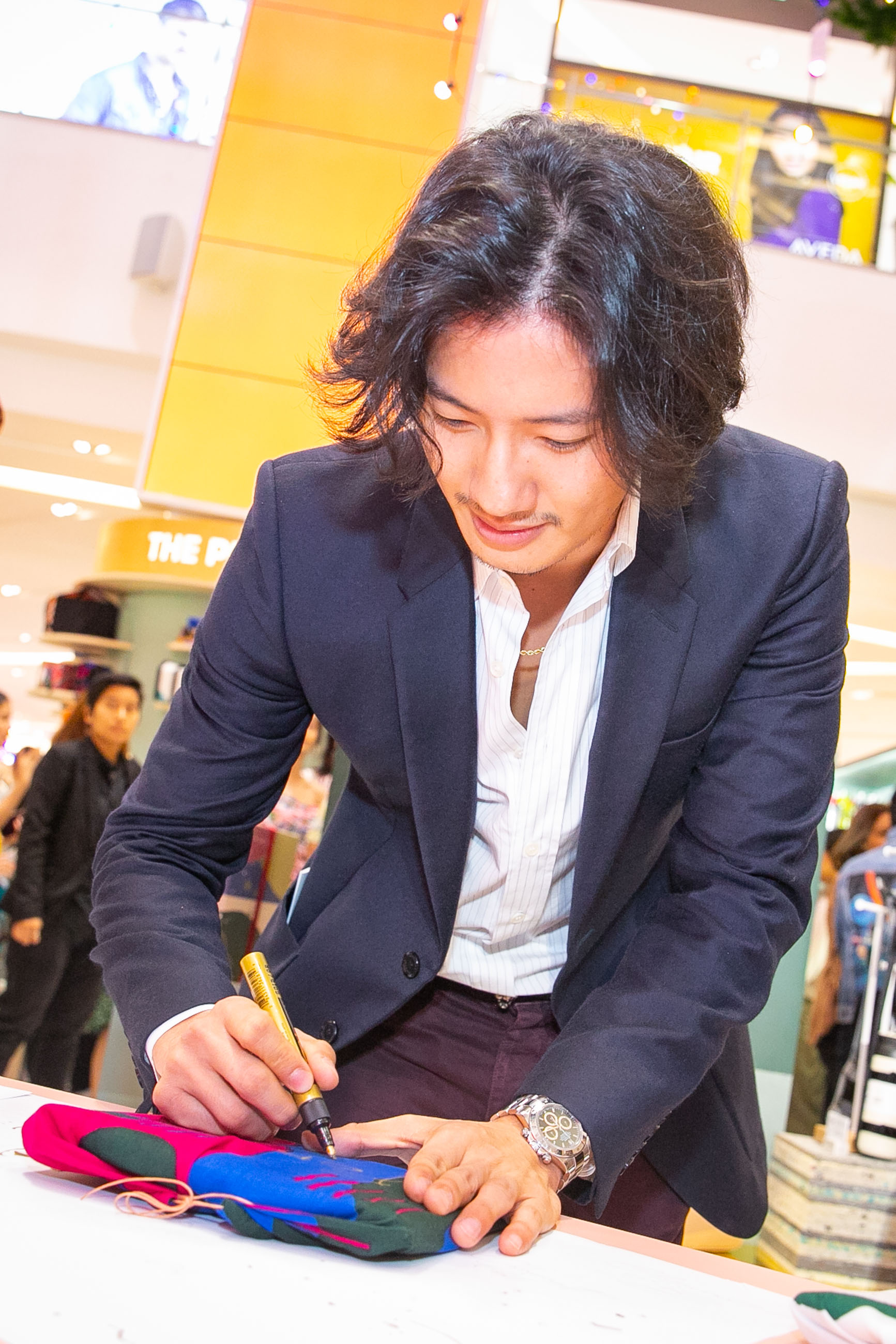 亚瑞克·阿莫苏帕西瑞的写真