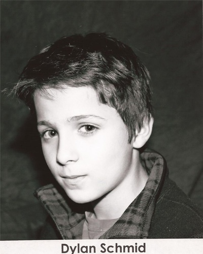 迪兰·施密德的写真