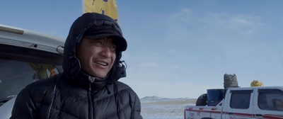 土旦巴桑的写真-是条汉子