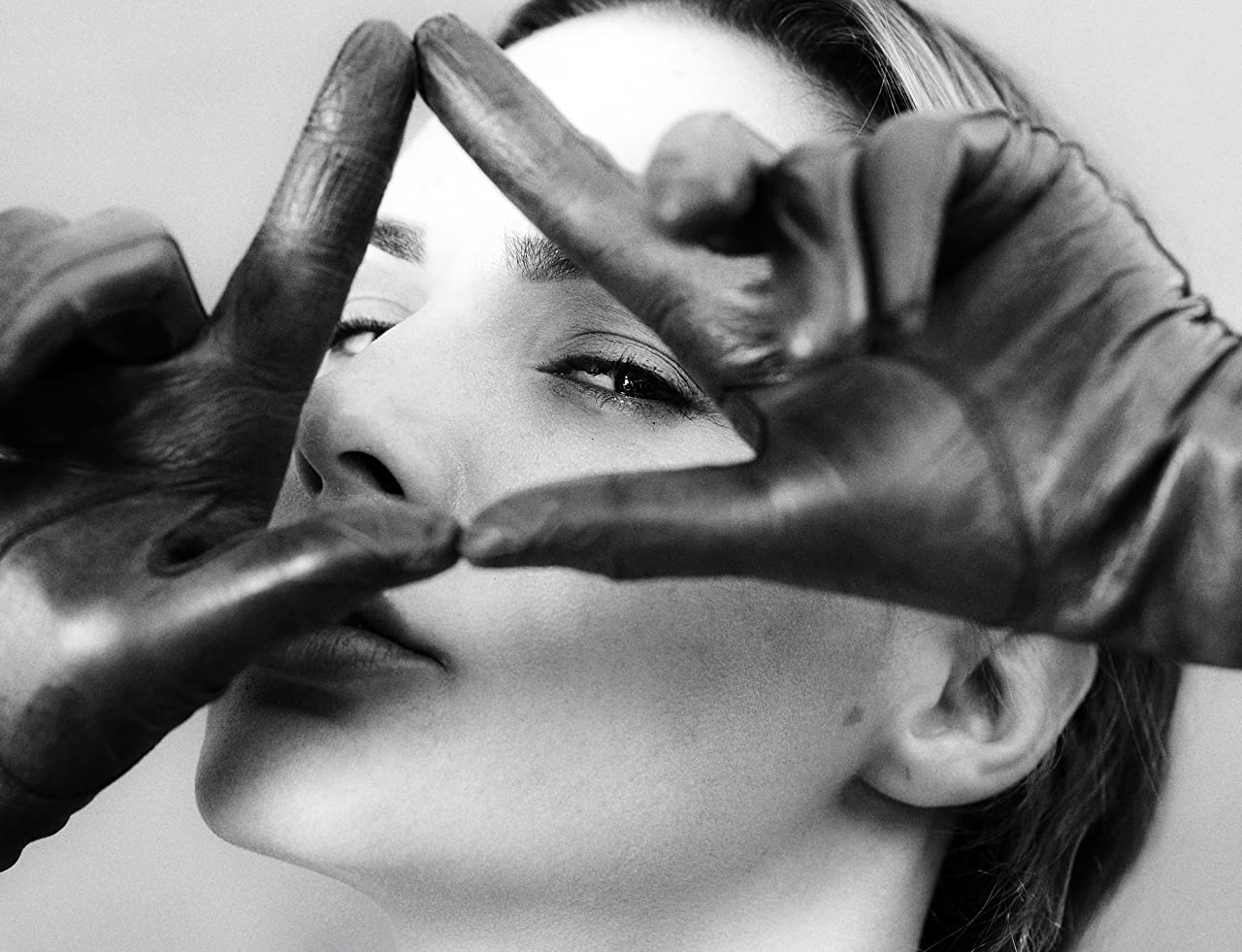 伊芙·茂洛的写真