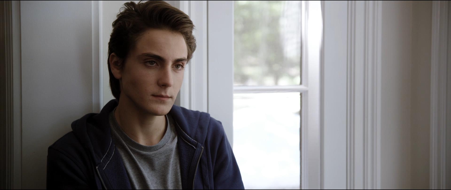 诺亚·西尔弗的写真-Backgammon (2015)