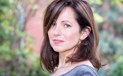 劳拉·克利夫顿的写真