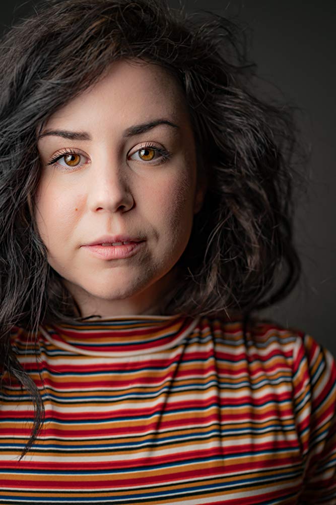 泰内娅·因崔亚戈的写真