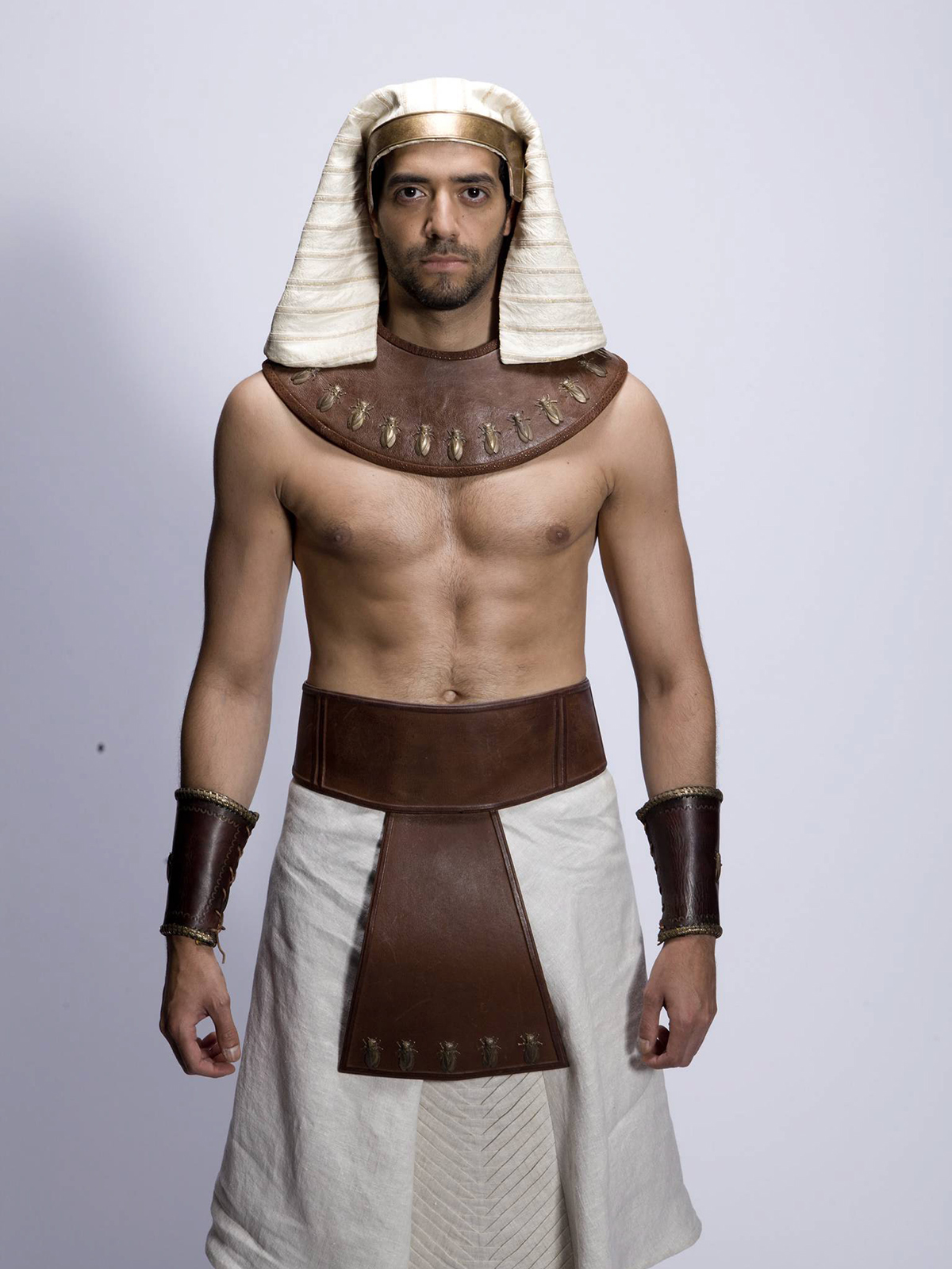 塔雷克·布达里的写真