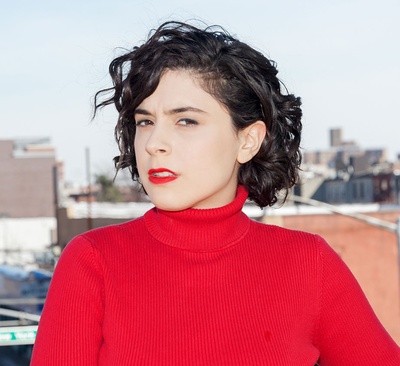 阿丽尔·卡沃希的写真