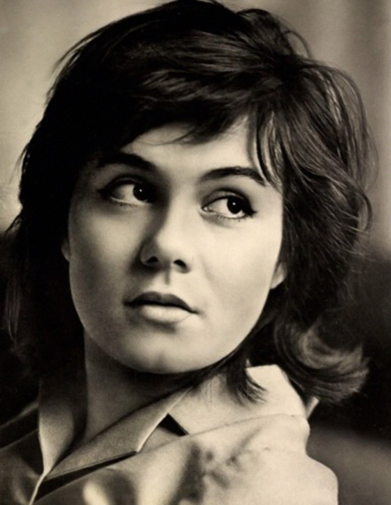 瓦连京娜·玛利亚维娜的写真