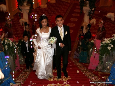 Khulan Chuluun的写真