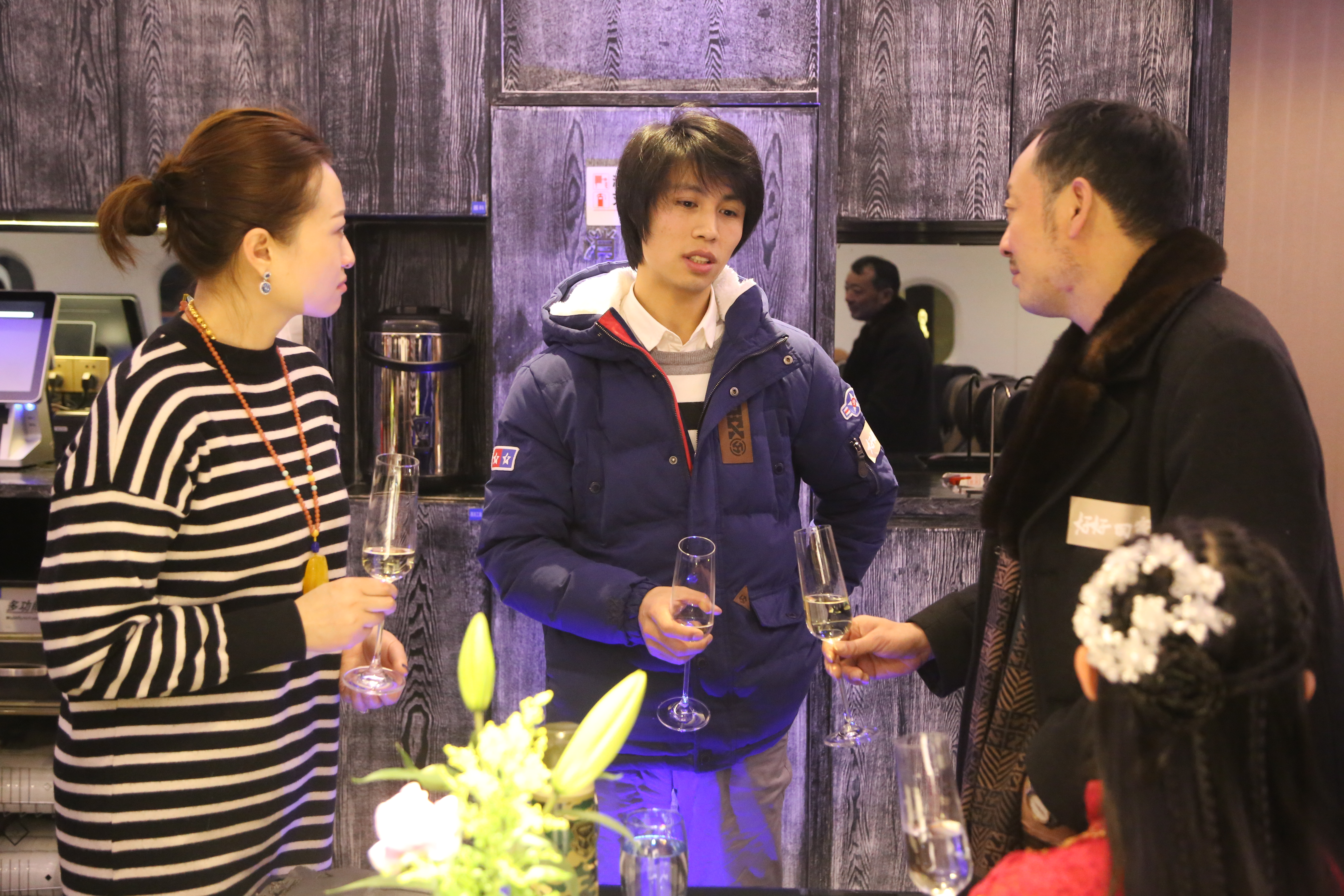 冯子洵的写真-好好回家酒会