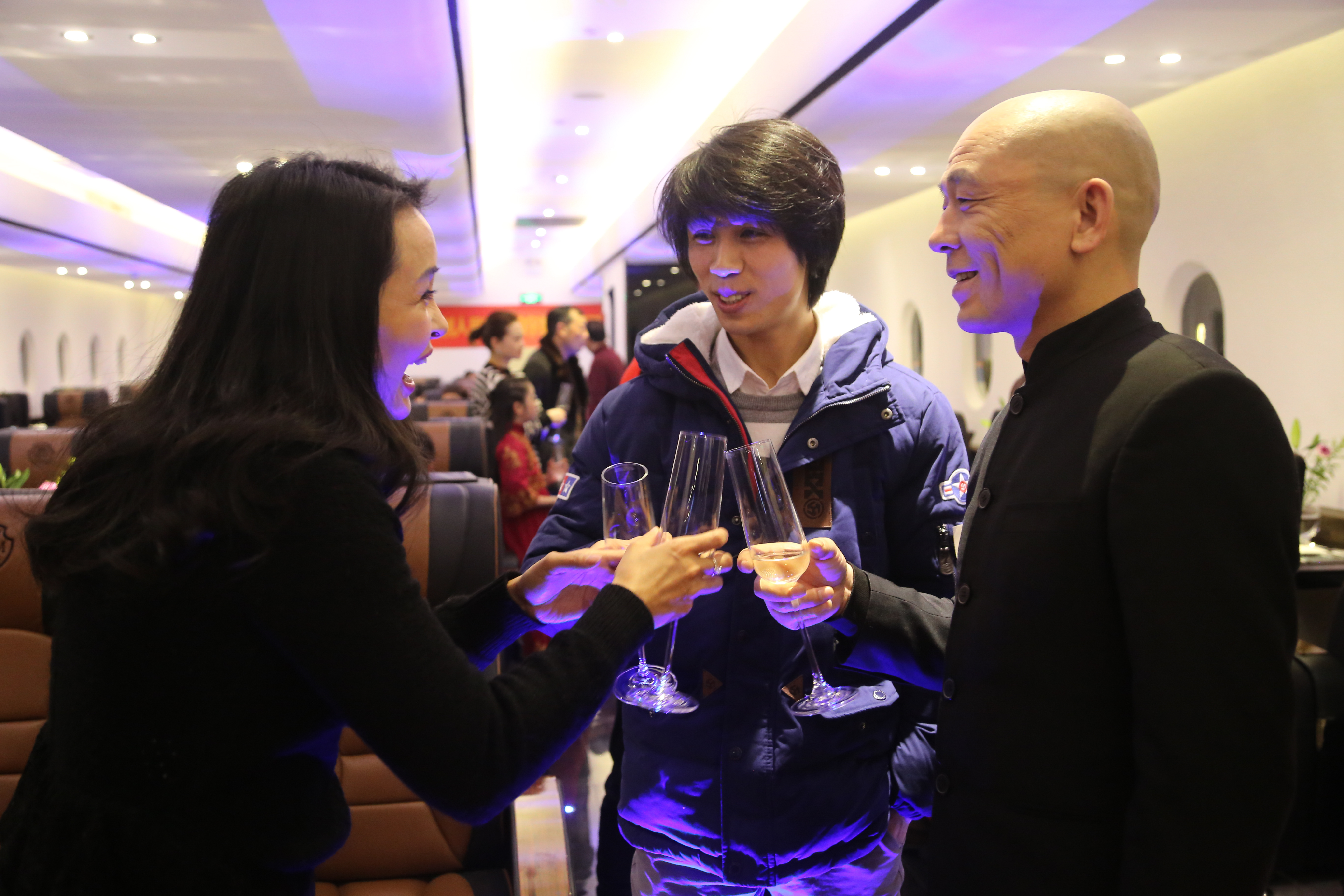 冯子洵的写真-好好回家酒会