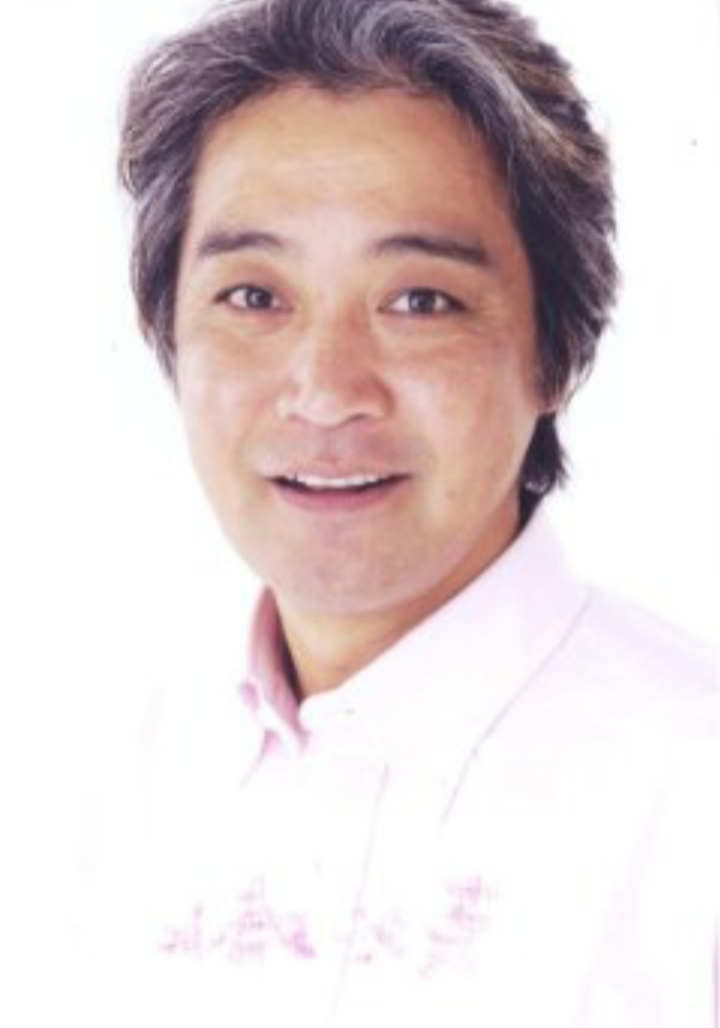 新纳敏正的写真