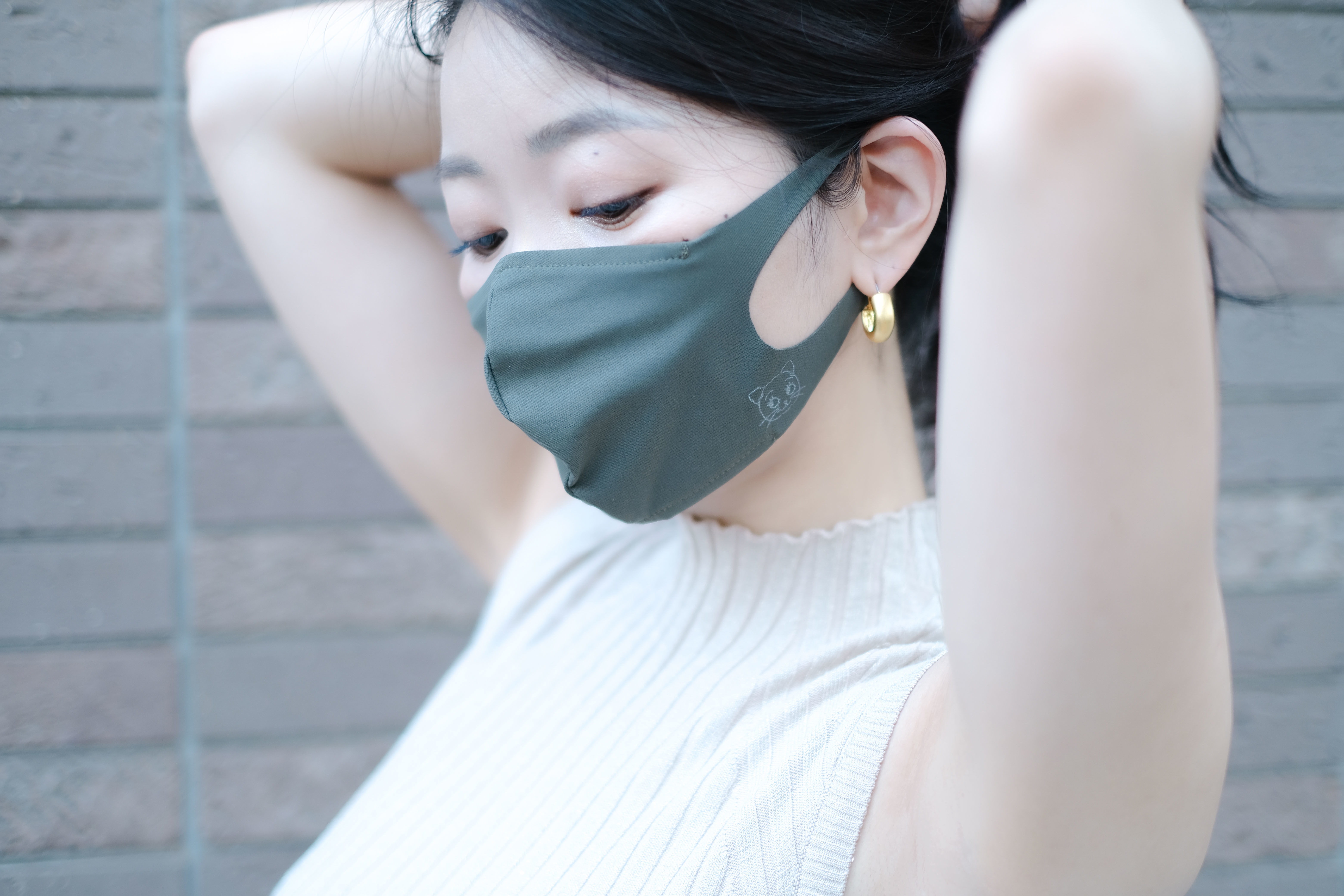 阶户瑠李的写真