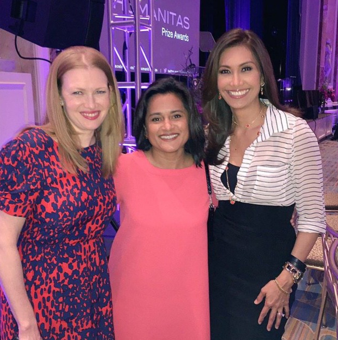 魏娜·莎德的写真-很小一只