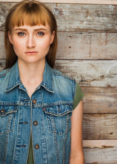 蕾·格雷的写真