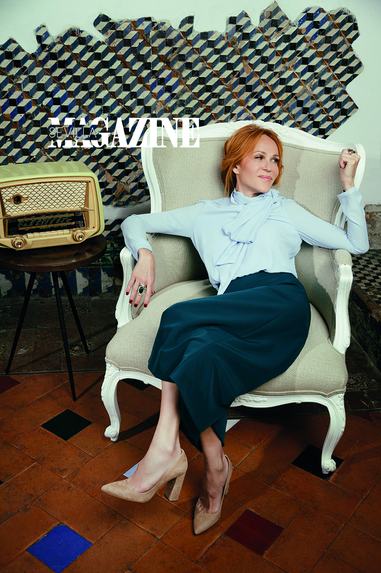 安东尼亚·圣胡安的写真