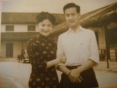 岑范的写真-岑范与慕容婉儿。