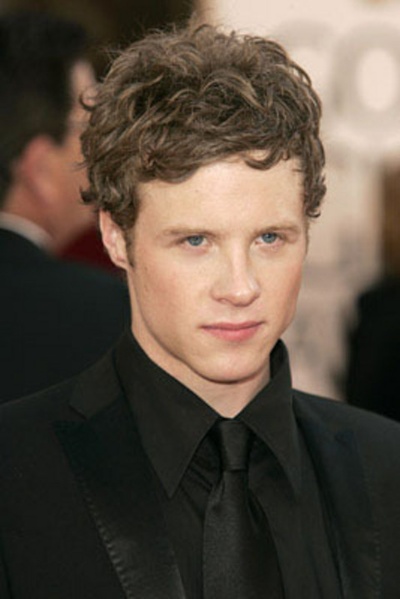 艾什顿·霍尔姆斯的写真