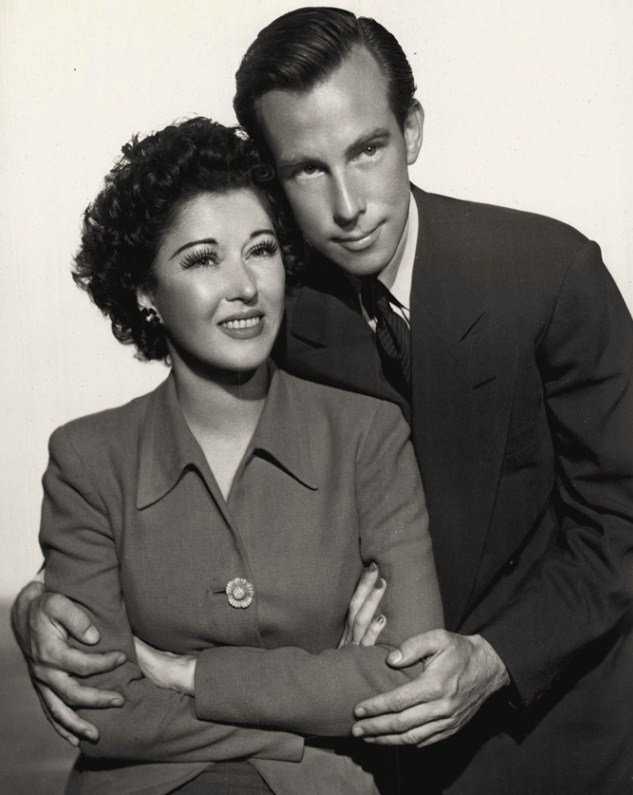 怀特·毕塞尔的写真