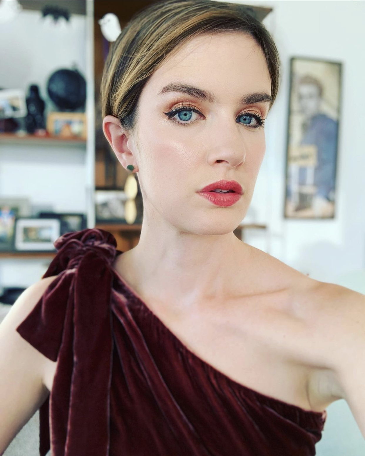 安娜·伍德的写真